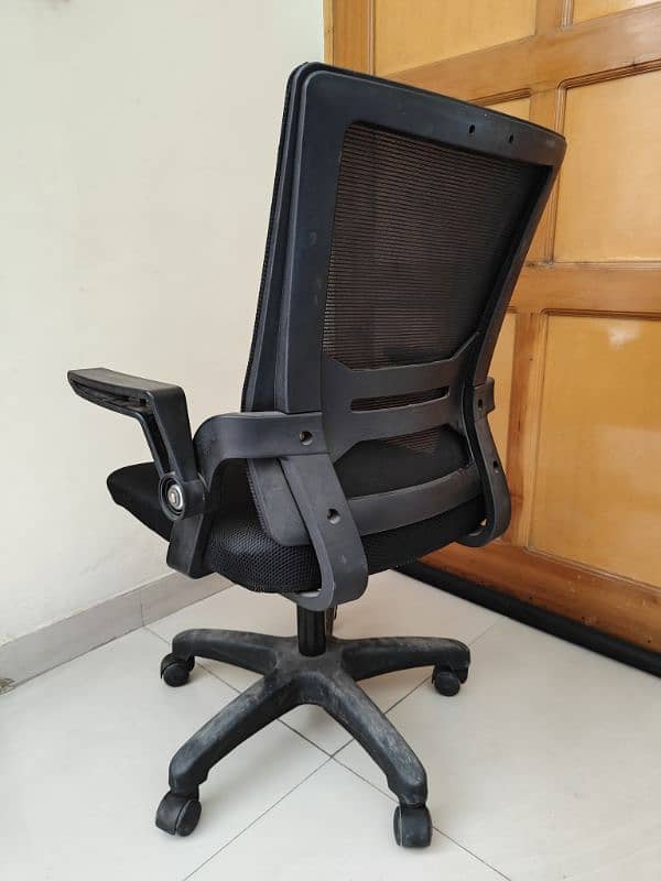 Office chair for sale in good condition 1