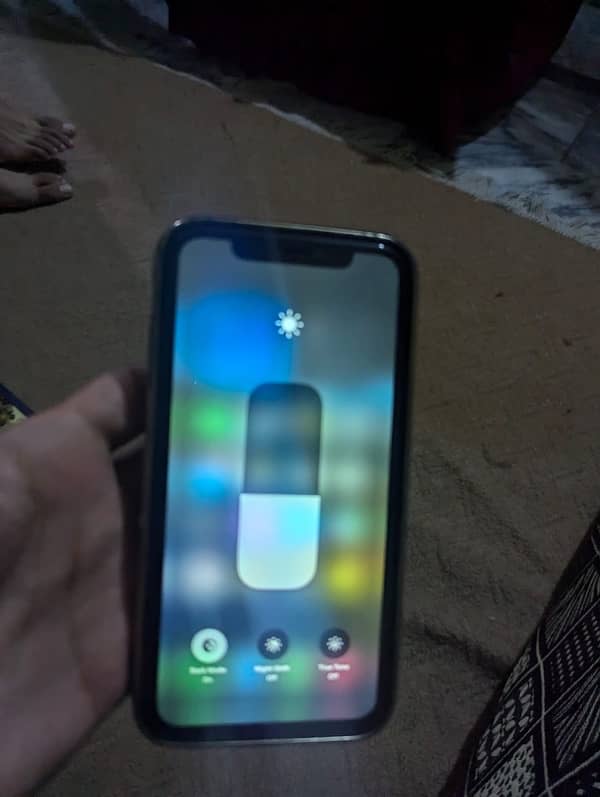 iphone xr 4