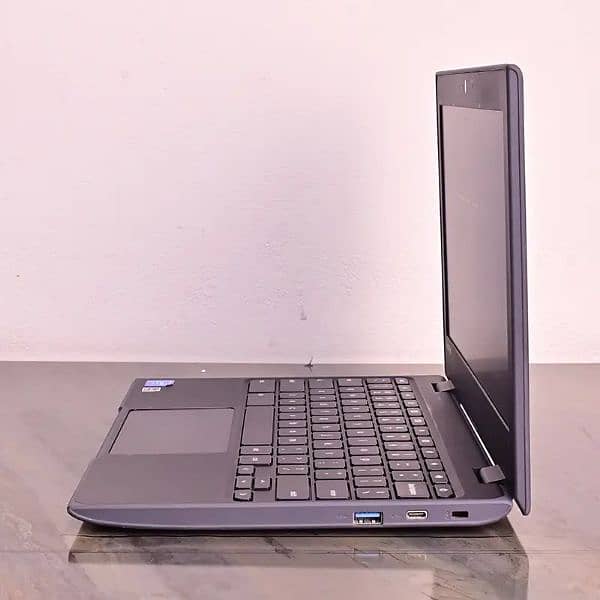 Lenovo Chromebook 100e 1