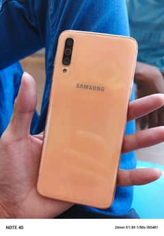 Samsung Galaxy A70