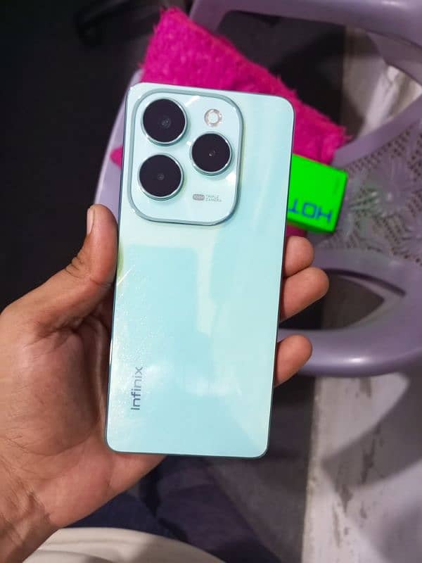 infinix hot 40 pro lush condition and warranty 1