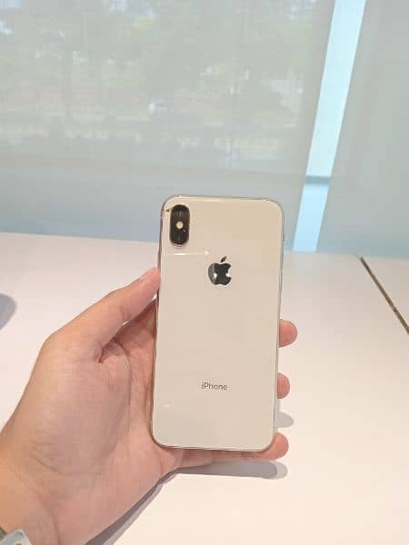 IPHONE X 64 GB NON PTA 1