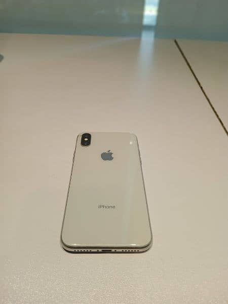 IPHONE X 64 GB NON PTA 15