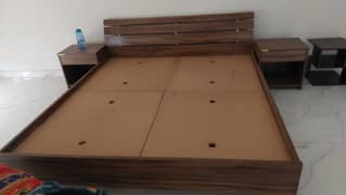 interwood king size bed set along with dressing