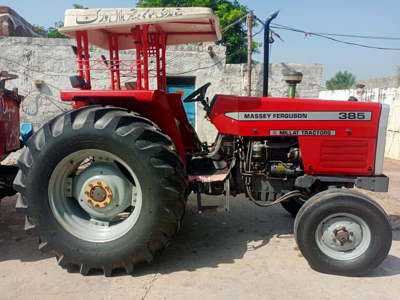 Massey Ferguson 385 0