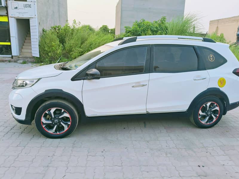 Honda BR-V 2017 1497 cc 2