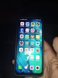 vivo s1 ha 4 128 GB only box sath ha no opna no raper