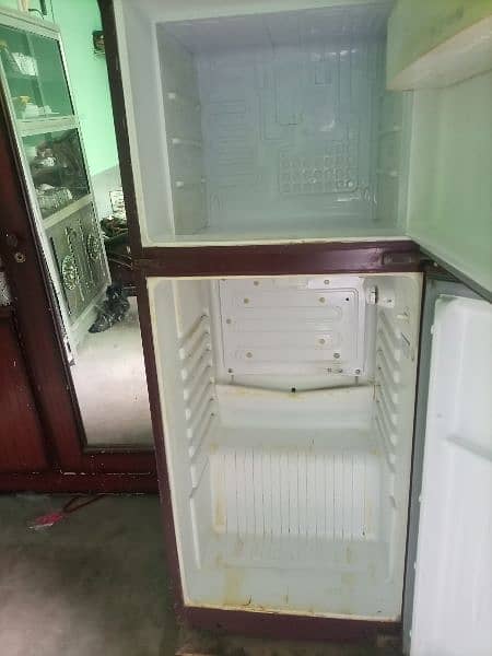 used refrigerator orient medium size 5