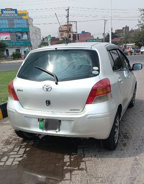 Toyota Vitz 2013 1