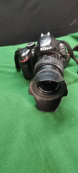 *Nikon D3200 with 18-55mm lens/DSLR/Camera/with bag and 2 batteries* 2