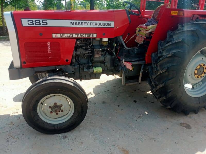 Massey Ferguson 385 8