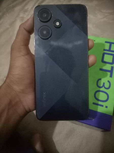 Infinix hot 30i 8gb 128gb with original box charger 1