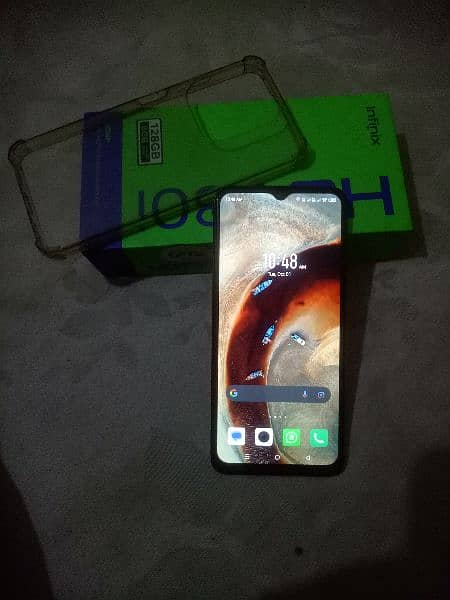 Infinix hot 30i 8gb 128gb with original box charger 7