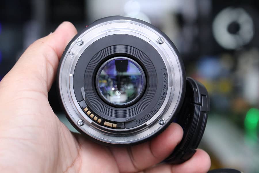 Canon 50mm 1.8 STM Lens 3