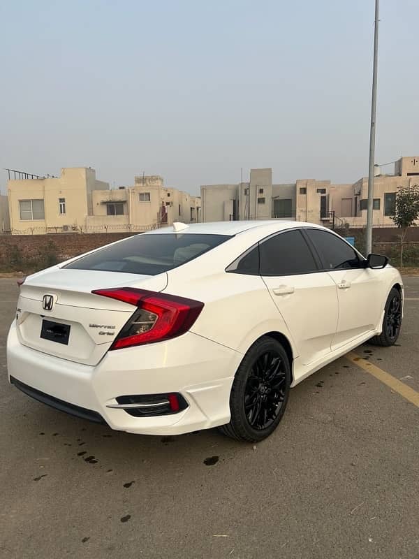 Honda Civic VTi Oriel Prosmatec 2019 3