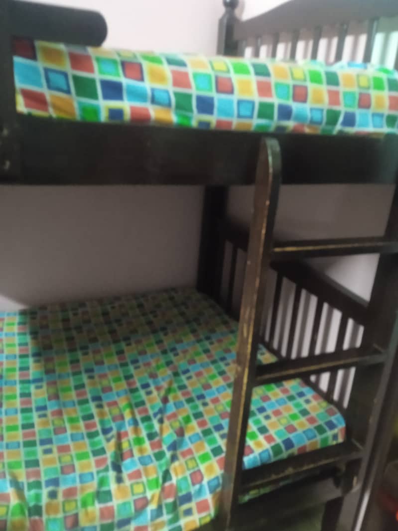 Bunk Bed 20,000 only 3