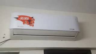 Dowlance DC inverter heat and cooling good condition