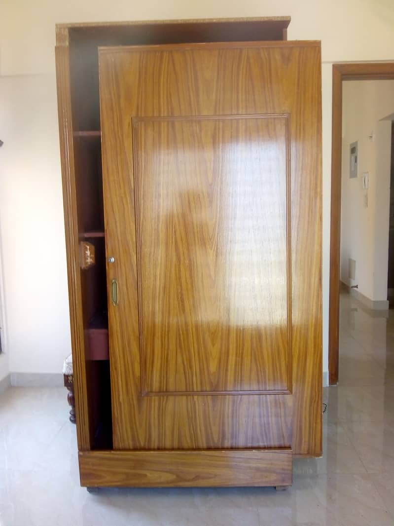 Wardrobe For Sale 8