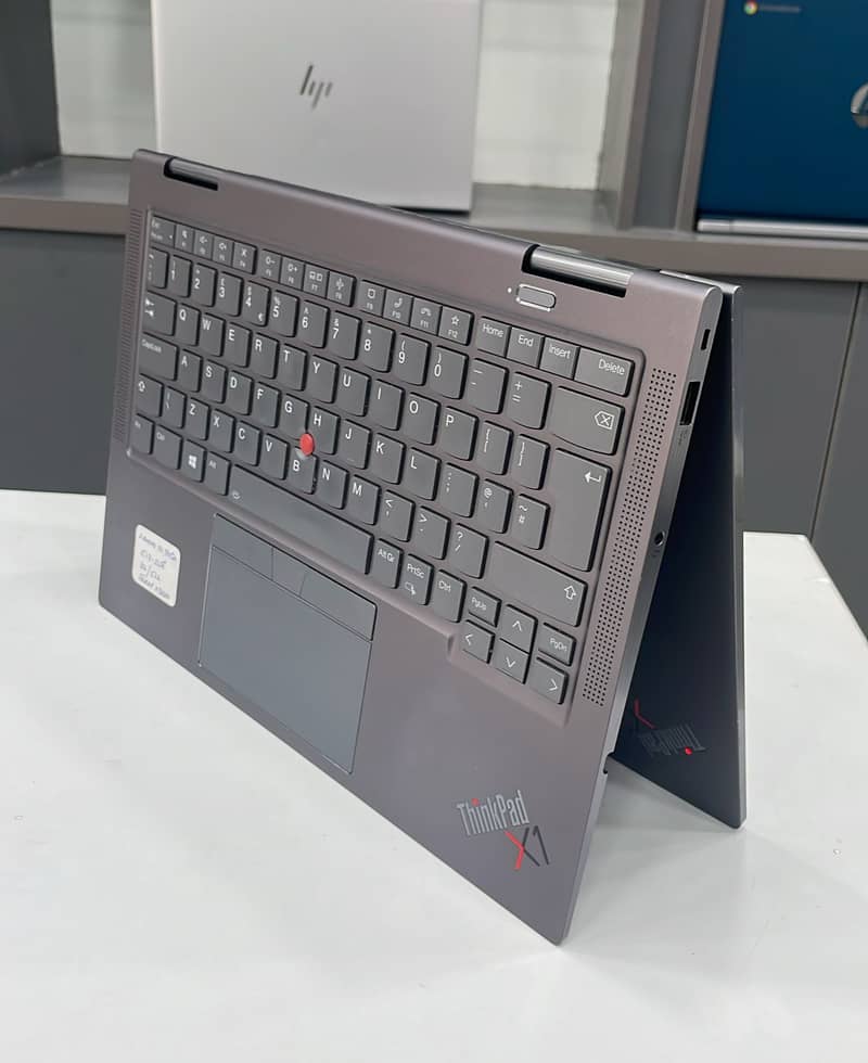 LENOVO X1 YOGA, Core i7-11th Generation 3