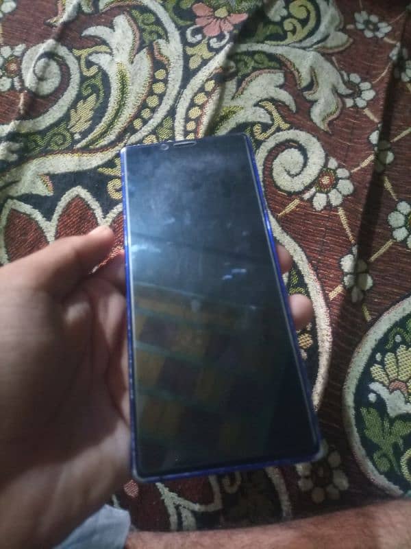 Sony Xperia 1 0