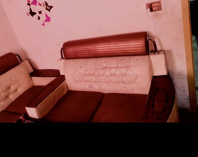 Used furniture in good condition 2