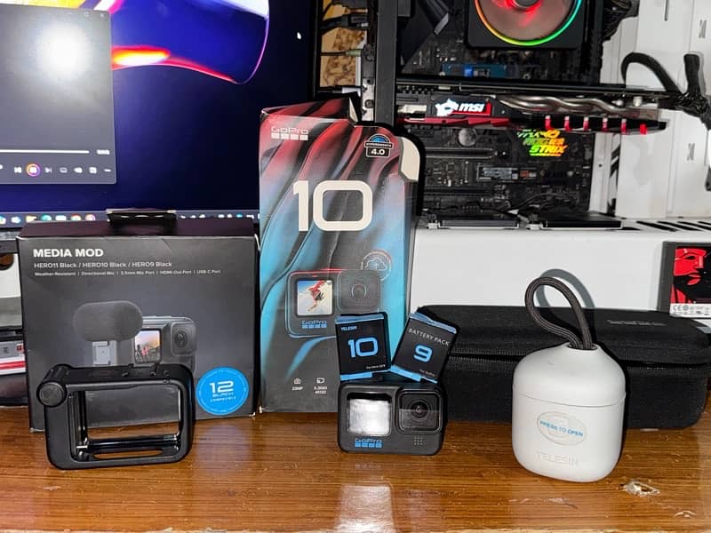 Gopro Hero 10 Media Mod and Battery Combo Pack 1