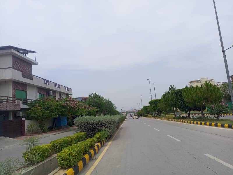 One Kanal Residential Plot For Sale In Sector F On Main Iqbal Boulevard in DHA- ll, Islamabad 10