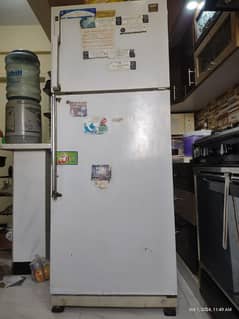 Samsung No frost fridge Refrigerator 16 Cft in good condition 0