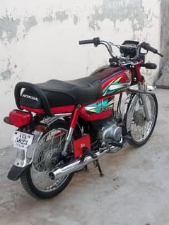 Honda 70 2022 Good Condition. 03059364797.03168026392