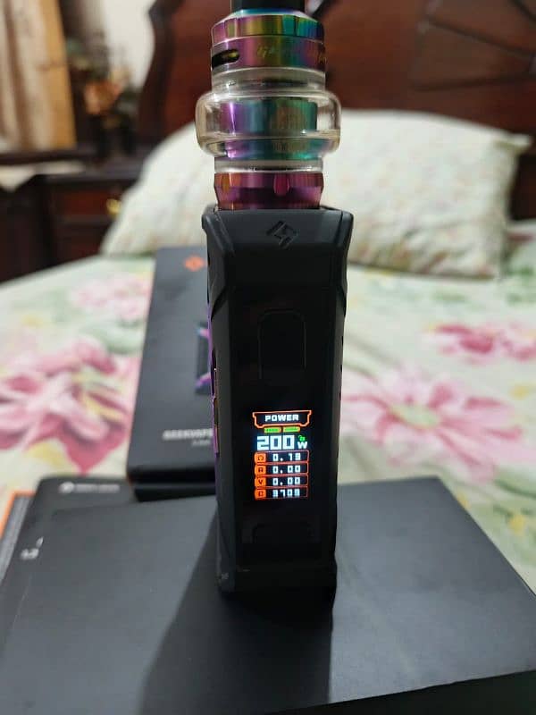 Geek Vape L200 Classic 2