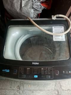 AUTOMATIC WASHING MACHINE