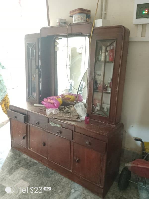 Dressing Table & show case for sale 4