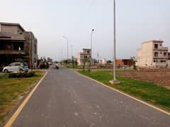 Best Option 10 Marla Plot for Sale in Tulip Extension, Park View City, Lahore 0