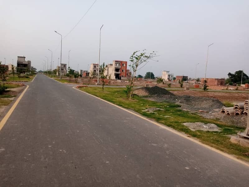 Best Option 10 Marla Plot for Sale in Tulip Extension, Park View City, Lahore 15