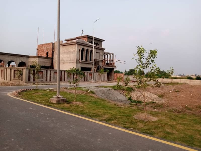 Best Option 10 Marla Plot for Sale in Tulip Extension, Park View City, Lahore 17