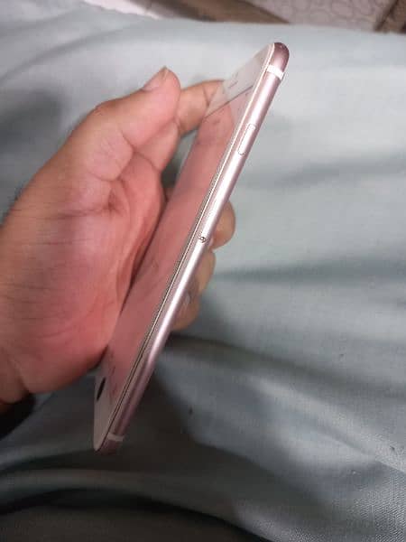 iphone 7plus 128 gb pta approved 2