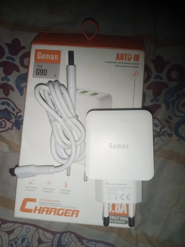 Charging Adapter+ earphones + Type A Complete charger 14