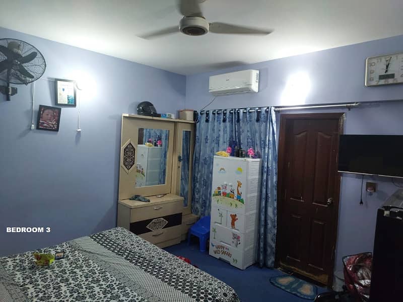 3 Bed DD Flat For Sale In Nazimabad No. 3 6