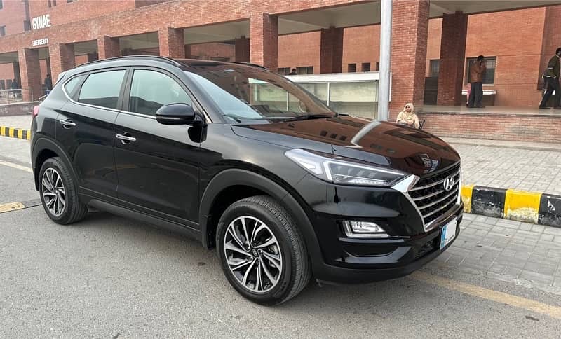 Hyundai Tucson 2023 Like Brand New 1