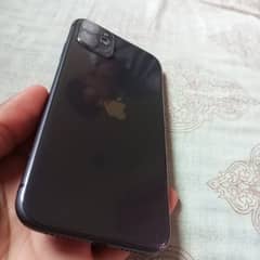 iphone 11  condition 10/9.5 urgent sale