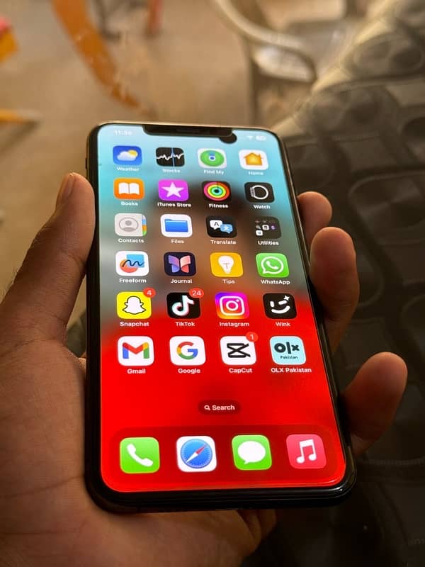 iphone xsmax 256 gb non pta (factory unlock) 3