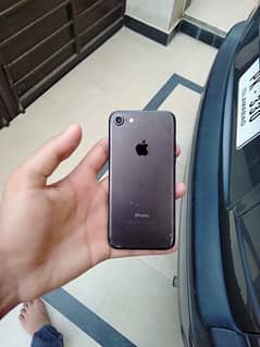 IPhone 7 128gb PTA Approved 0