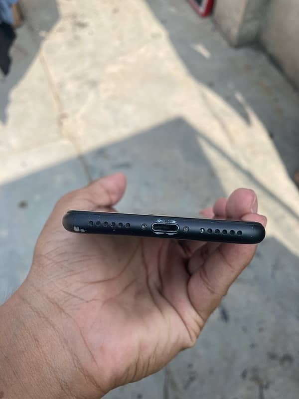 Iphone 7 Non Pta (FU) 128 6