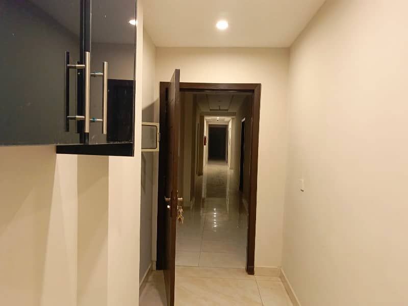 1 BEDROOM APARTMENT FOR RENT IN SECTOR E BAHRIA TOWN LAHORE 11