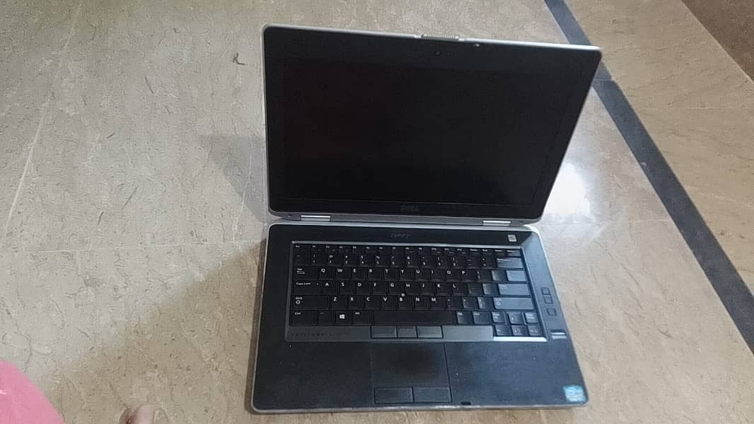 Dell Latitude e6430 Used Laptop Price in Pakistan – Core i7 3rd Genera 1