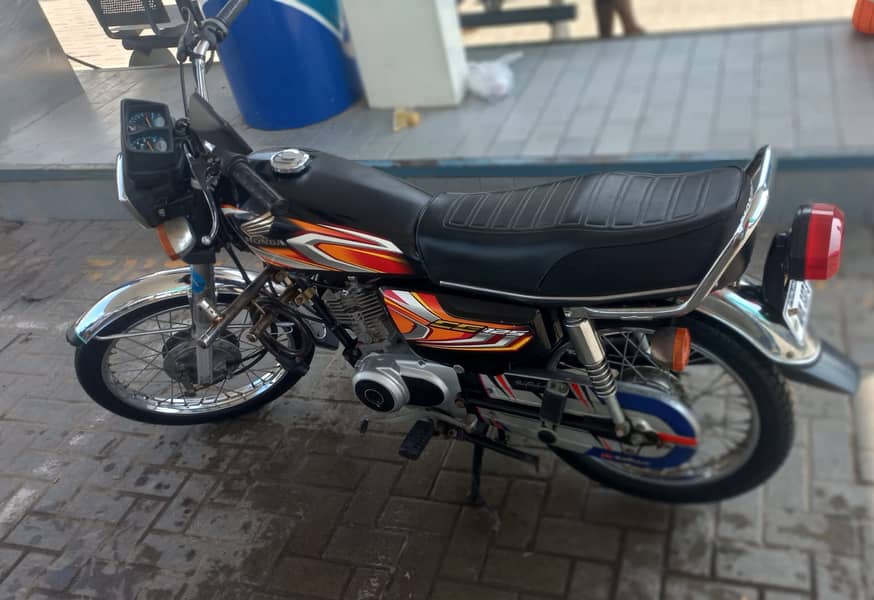 Honda CG 125 2022 4