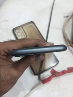 iphone 11 64GB FU 0