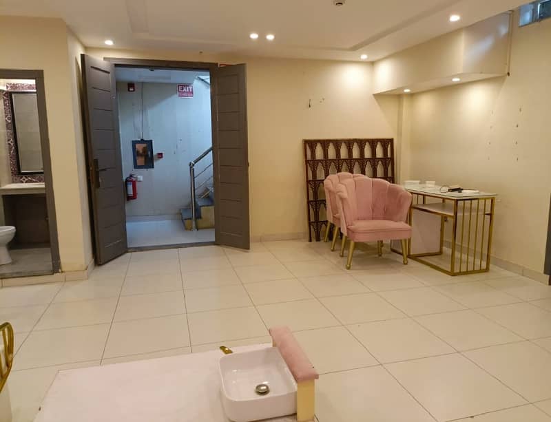 4 Marla Basment Office With Elevator For Rent In DHA Phase 1,Block K, Reasonable Price And Suitable Location for Marketing Work Pakistan Punjab Lahore. 8