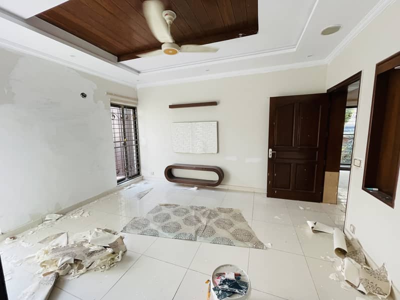 10 Marla Spanish Design Levish House For Rent In DHA Ph 5 14