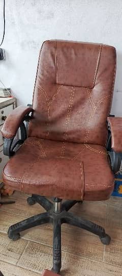 Brand new chair only 10 days use. . .